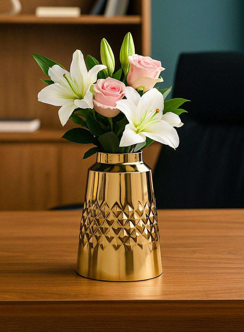 Modern Line Cylinder Decorative Vase Pot