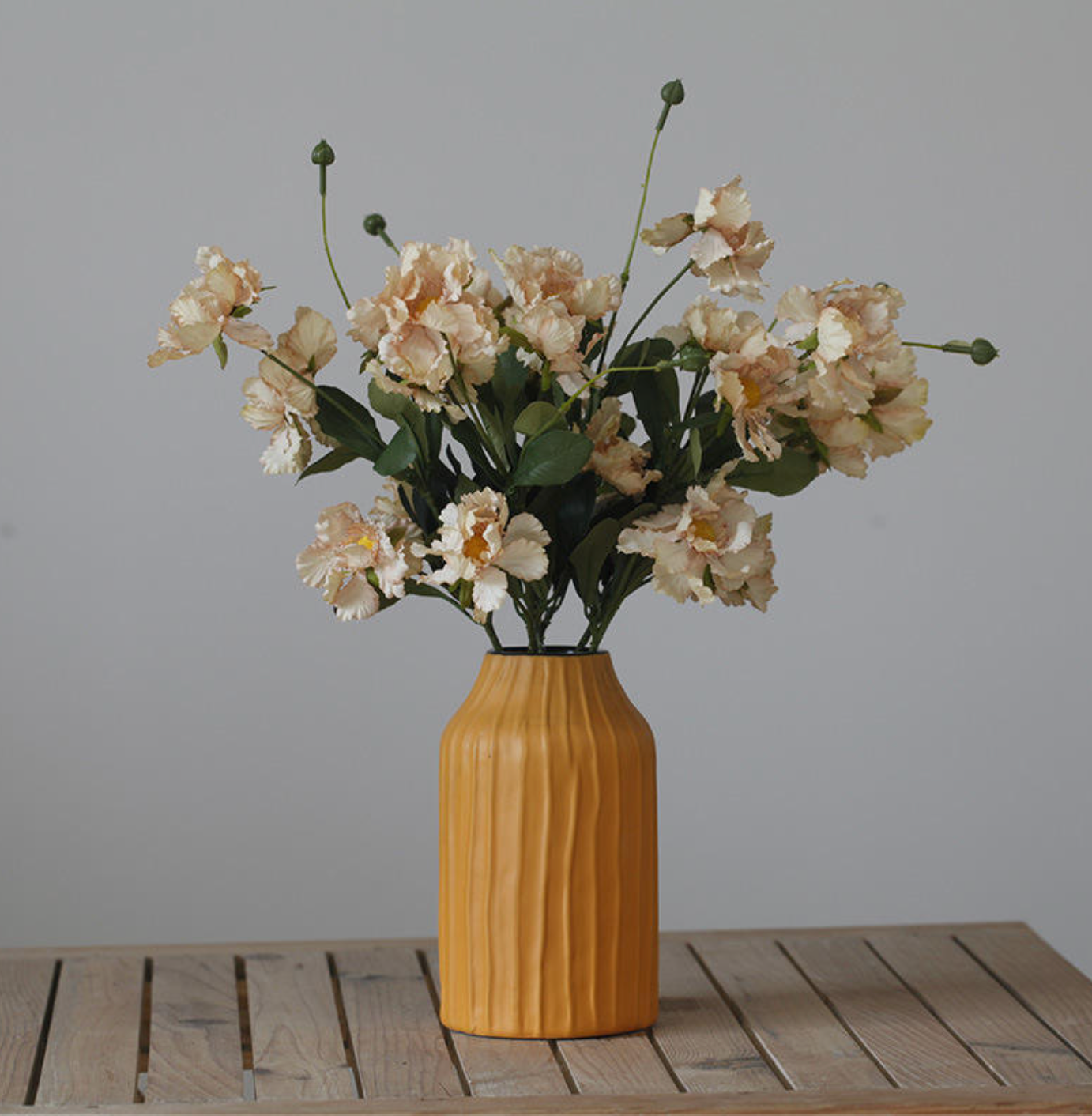 Nordic Style Artificial Wheel Chrysanthemum Silk Flower